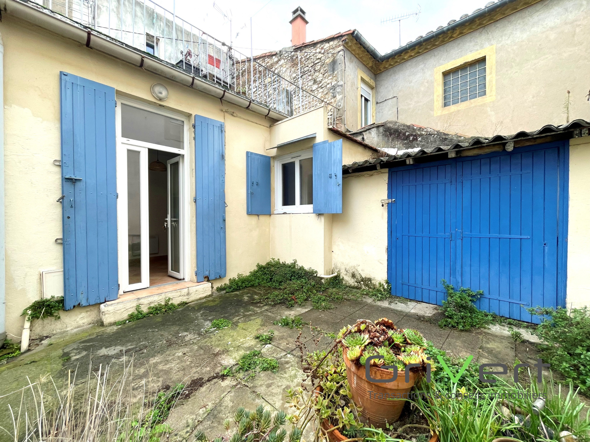 Maison 2 pièces - 35m² - NIMES