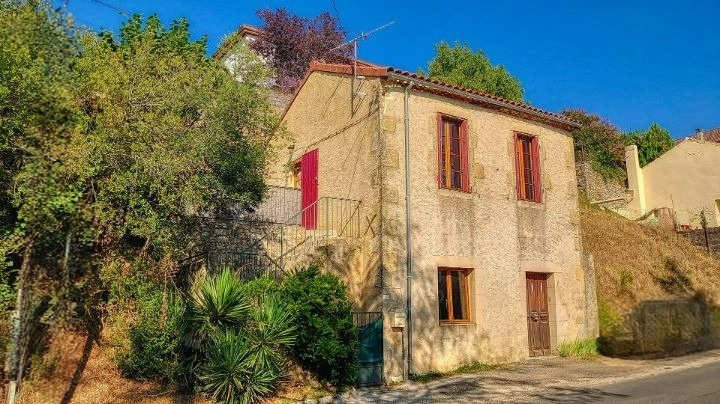 Maison 2 pièces - 36m² - PUY L EVEQUE