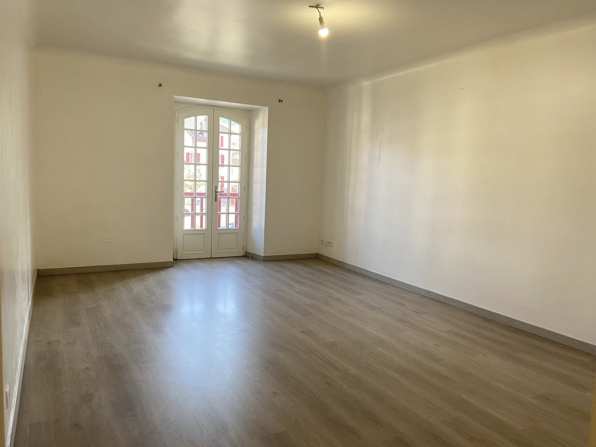 Appartement 3 pièces - 58m² - ST ETIENNE DE BAIGORRY