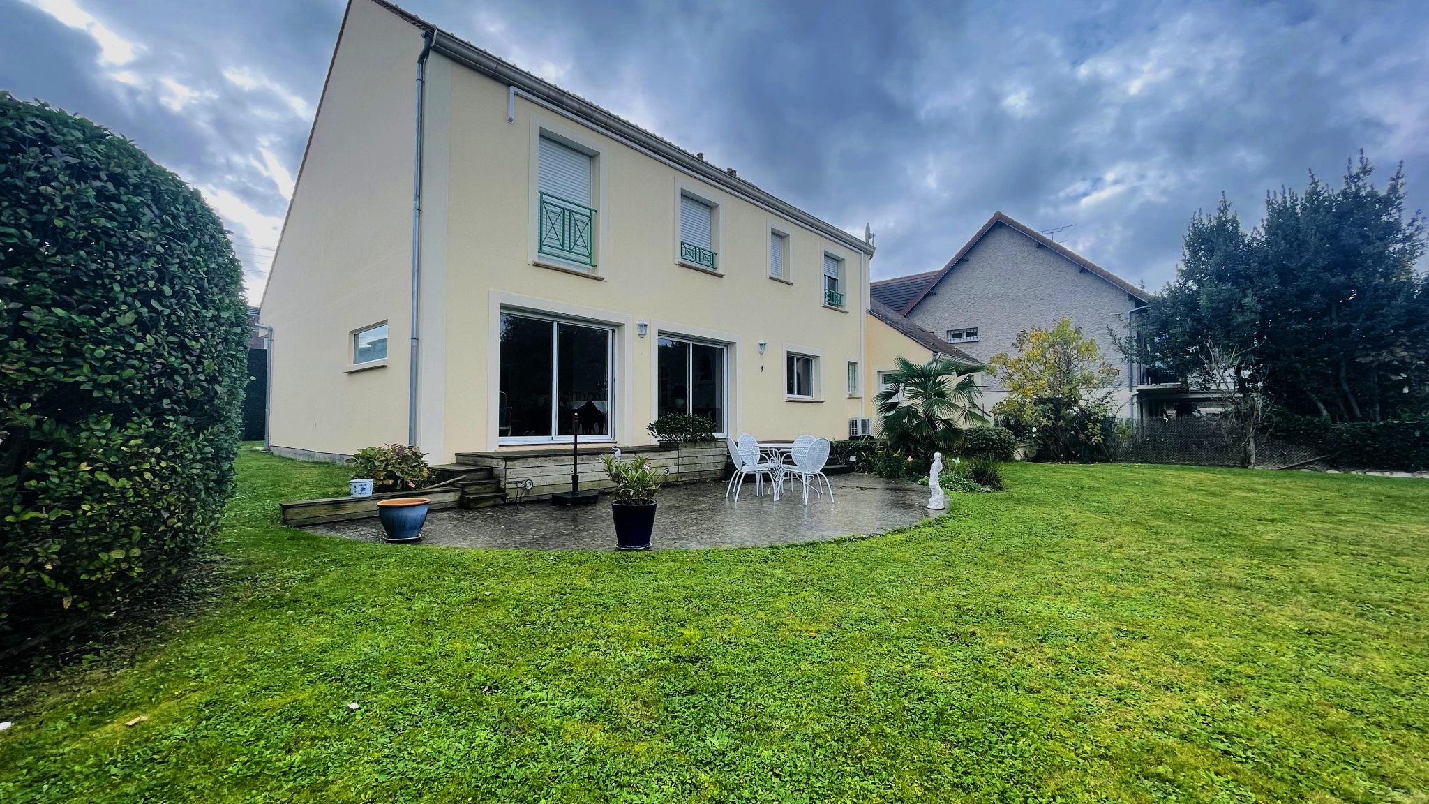 Maison 7 pièces - 186m² - IGNY