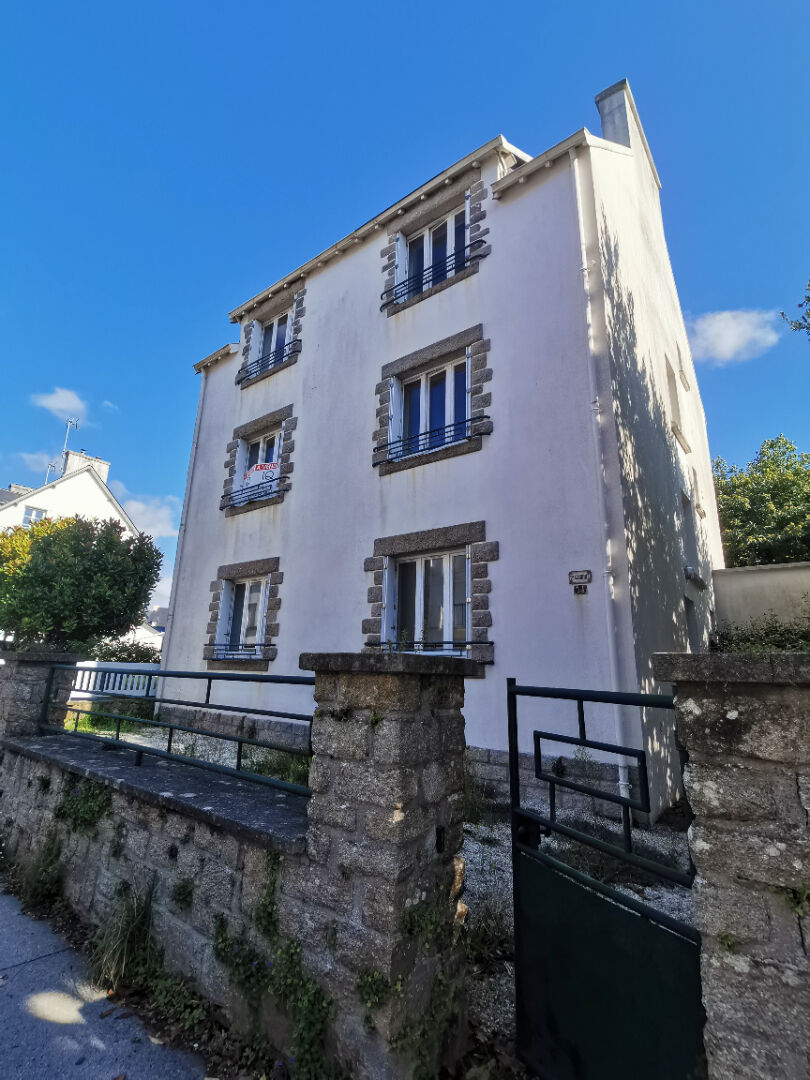 Maison 9 pièces - 171m²