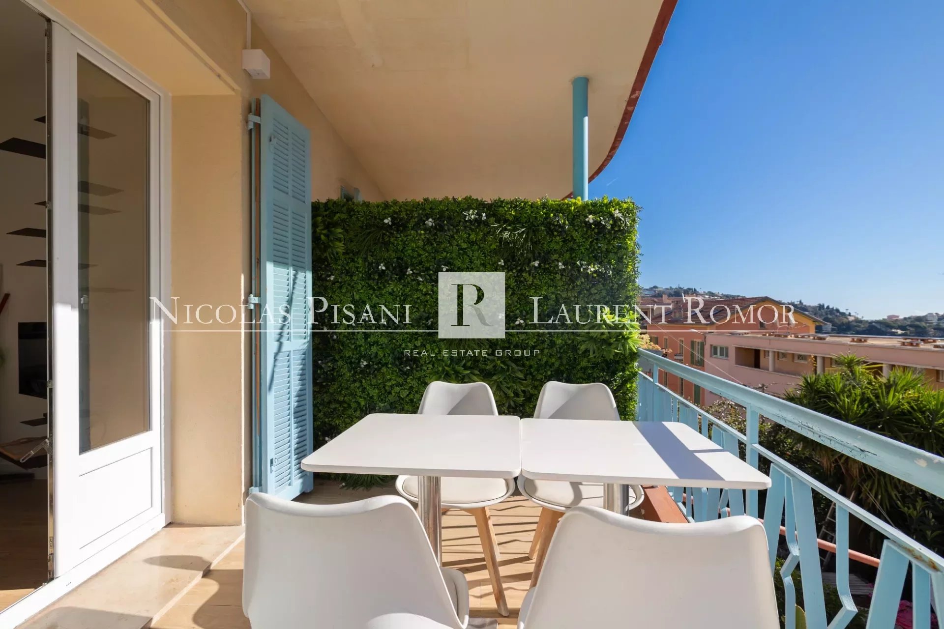 Appartement 3 pièces - 44m² - VILLEFRANCHE SUR MER