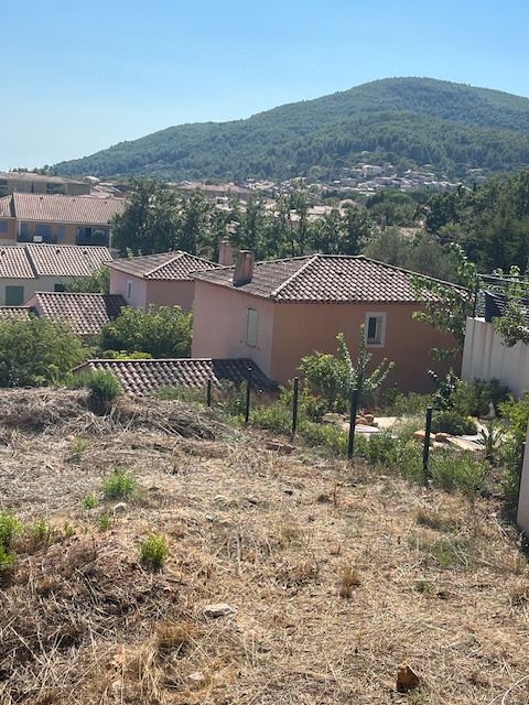 Terrain  - 495m² - CUERS