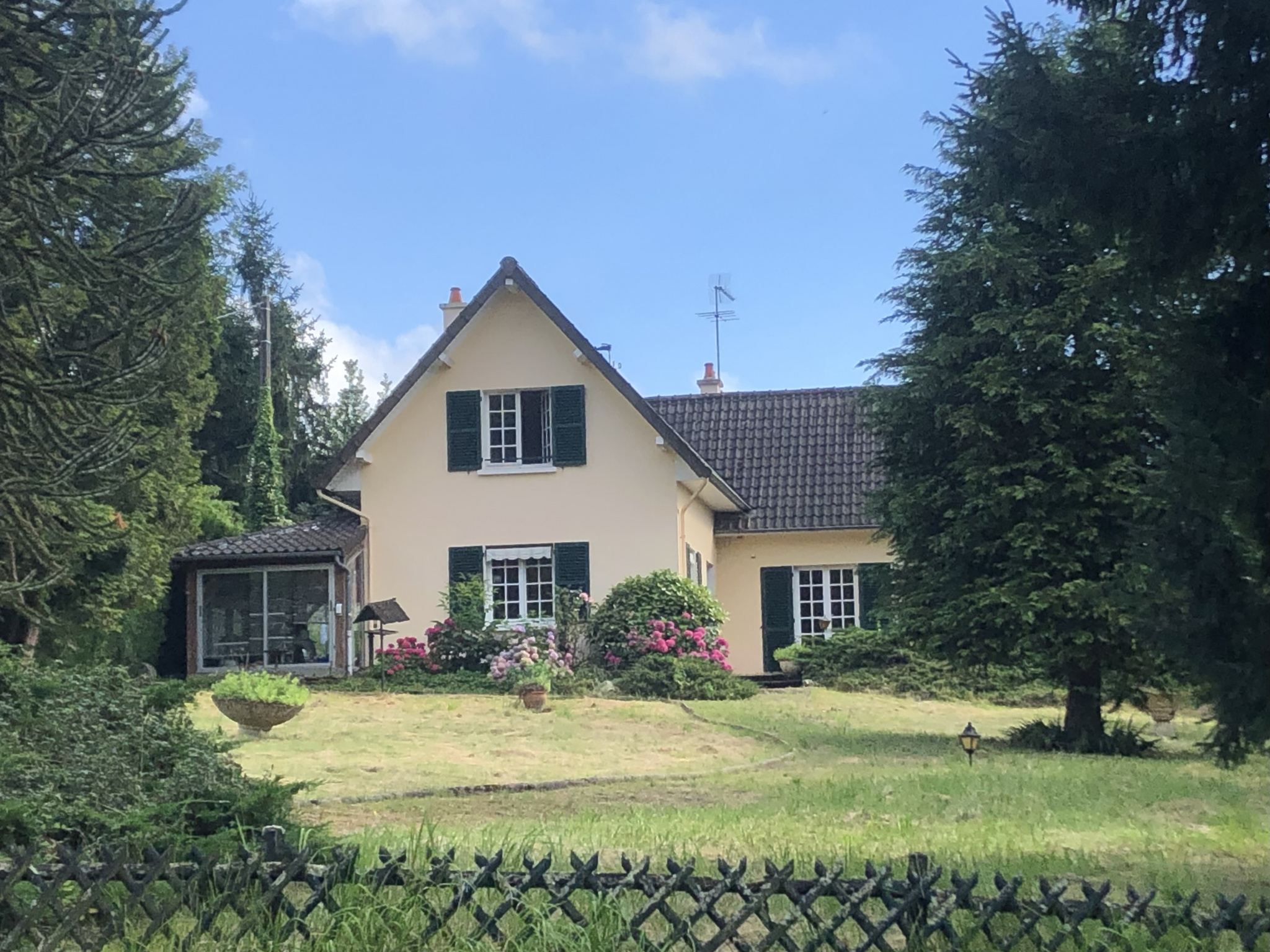 Maison 4 pièces - 138m² - LE VERNET