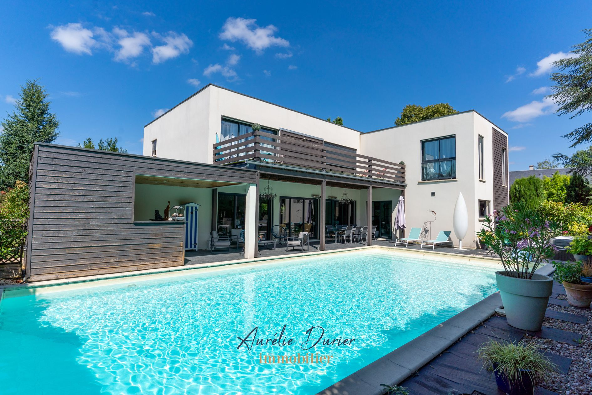 Maison 10 pièces - 455m² - ST CYR SUR LOIRE