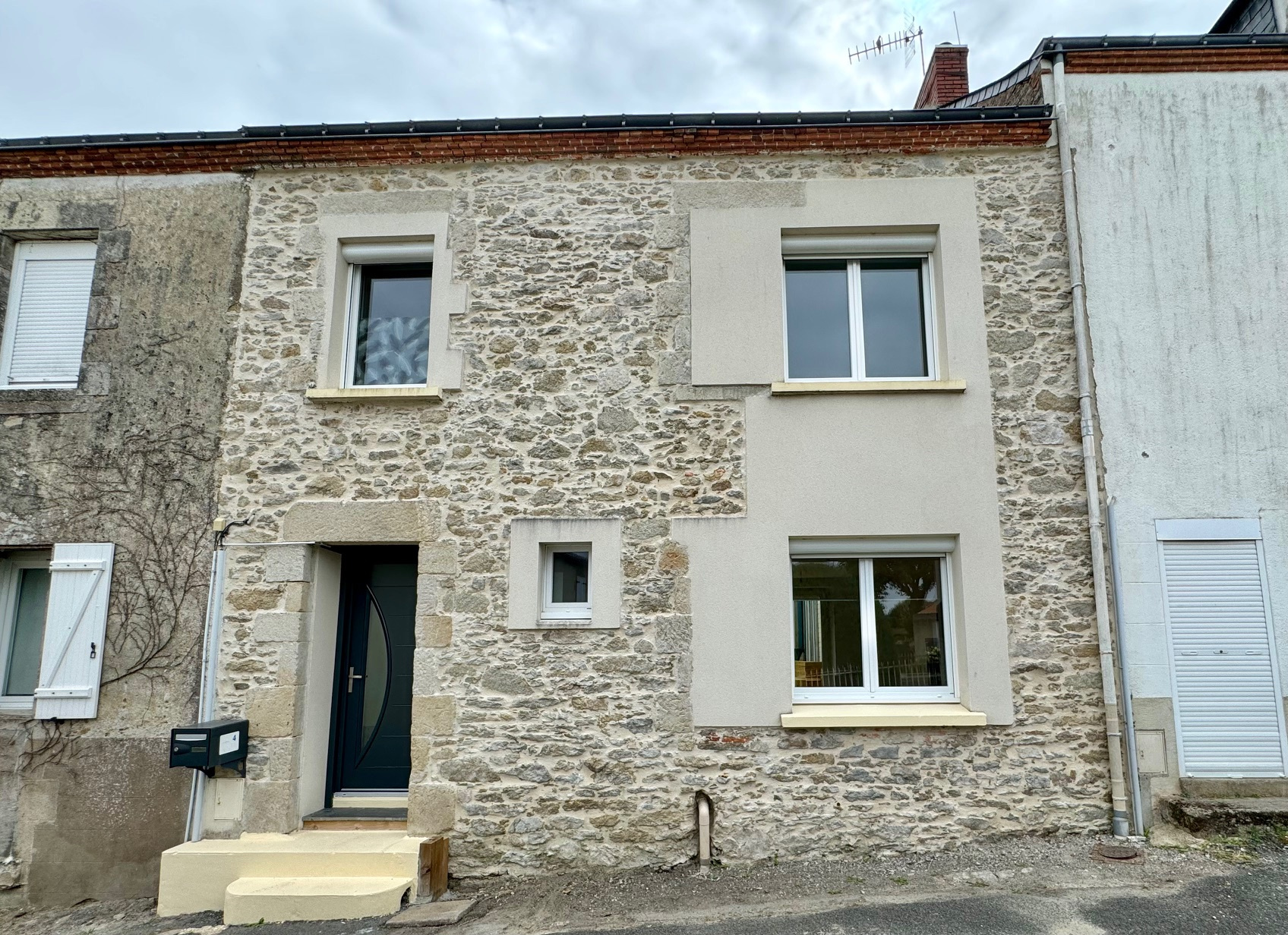 Maison 5 pièces - 95m² - LEGE