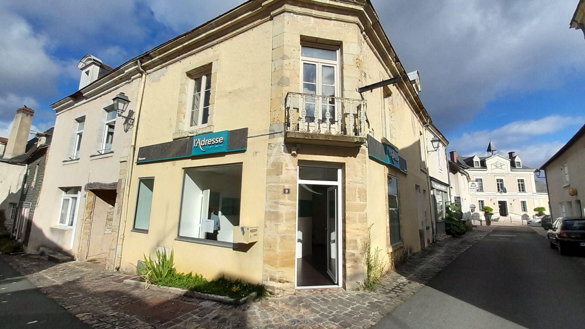 Local Professionnel  - 37m² - THOUARCE