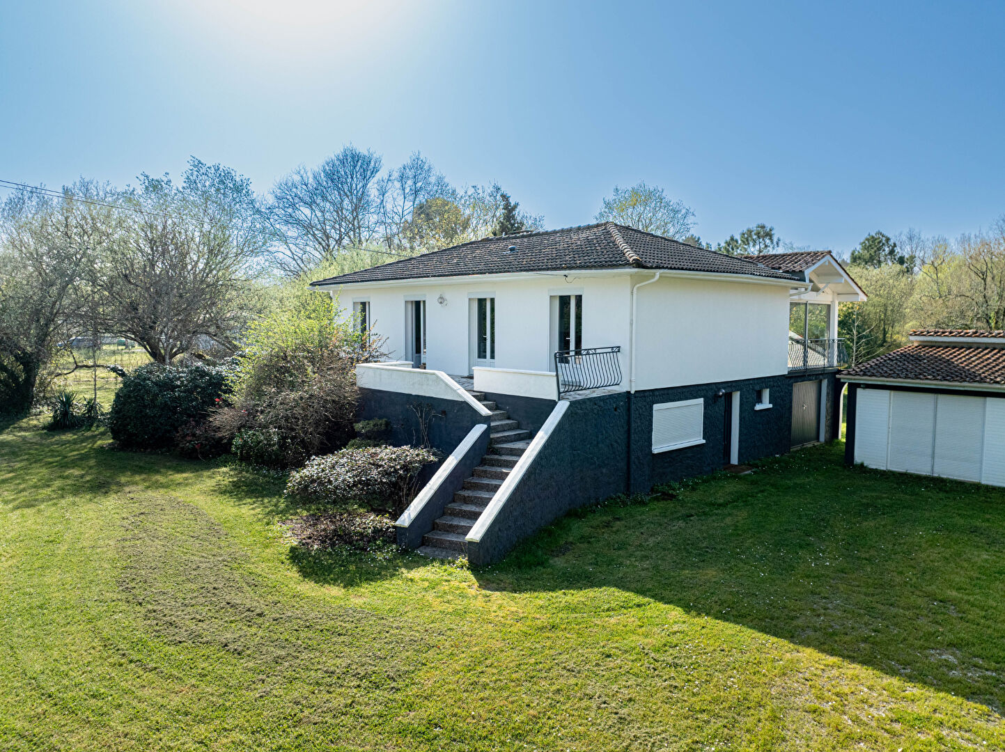 Maison 5 pièces - 168m²