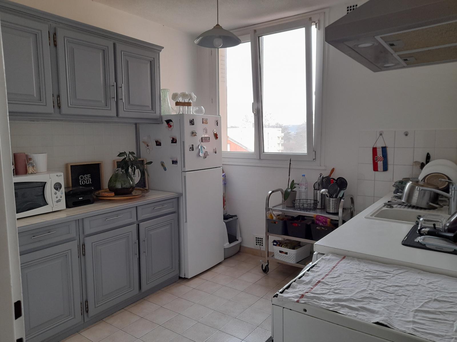 Appartement 4 pièces - 71m² - VAULX EN VELIN