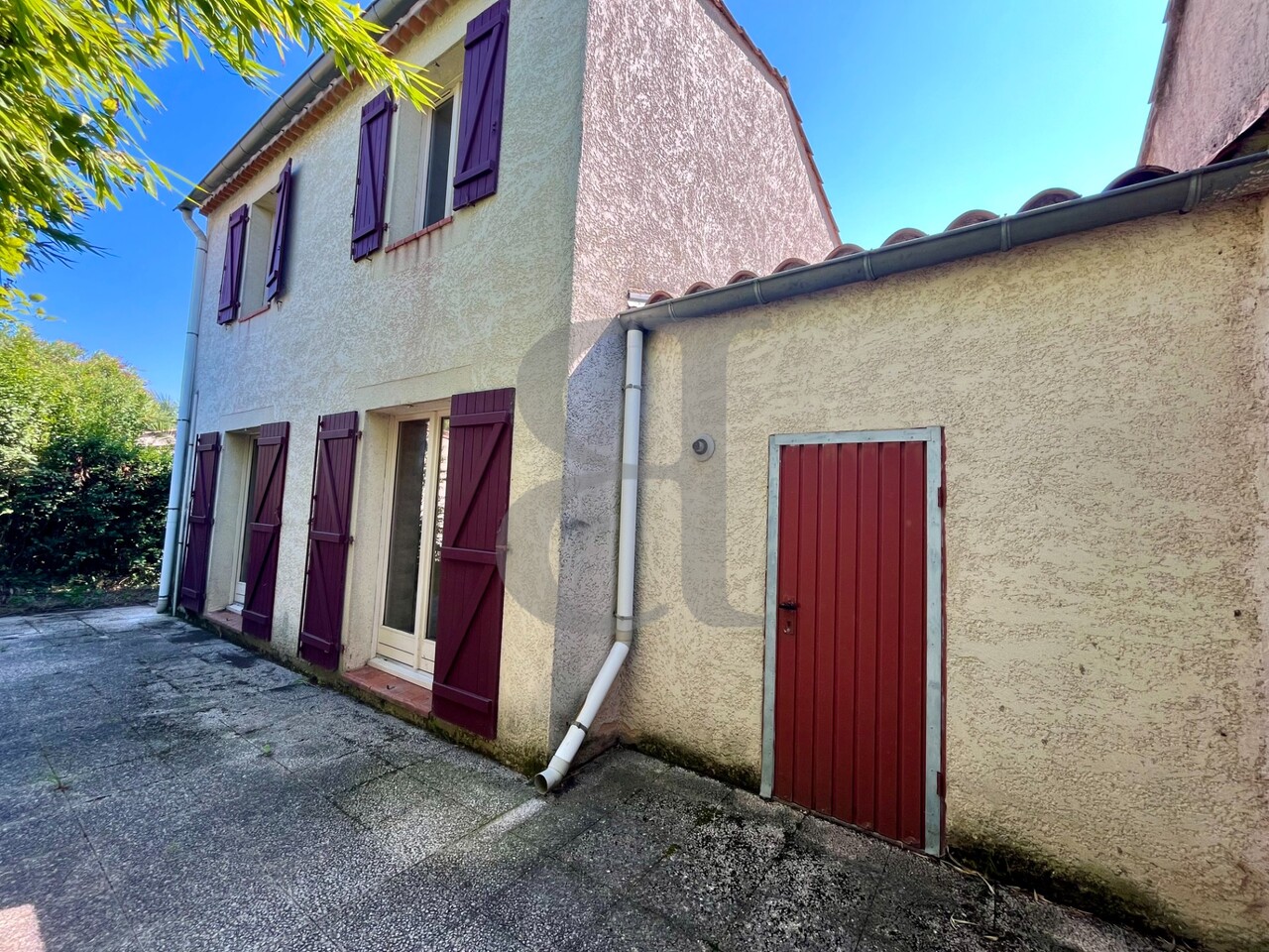 Maison 3 pièces - 75m² - ST REMY DE PROVENCE