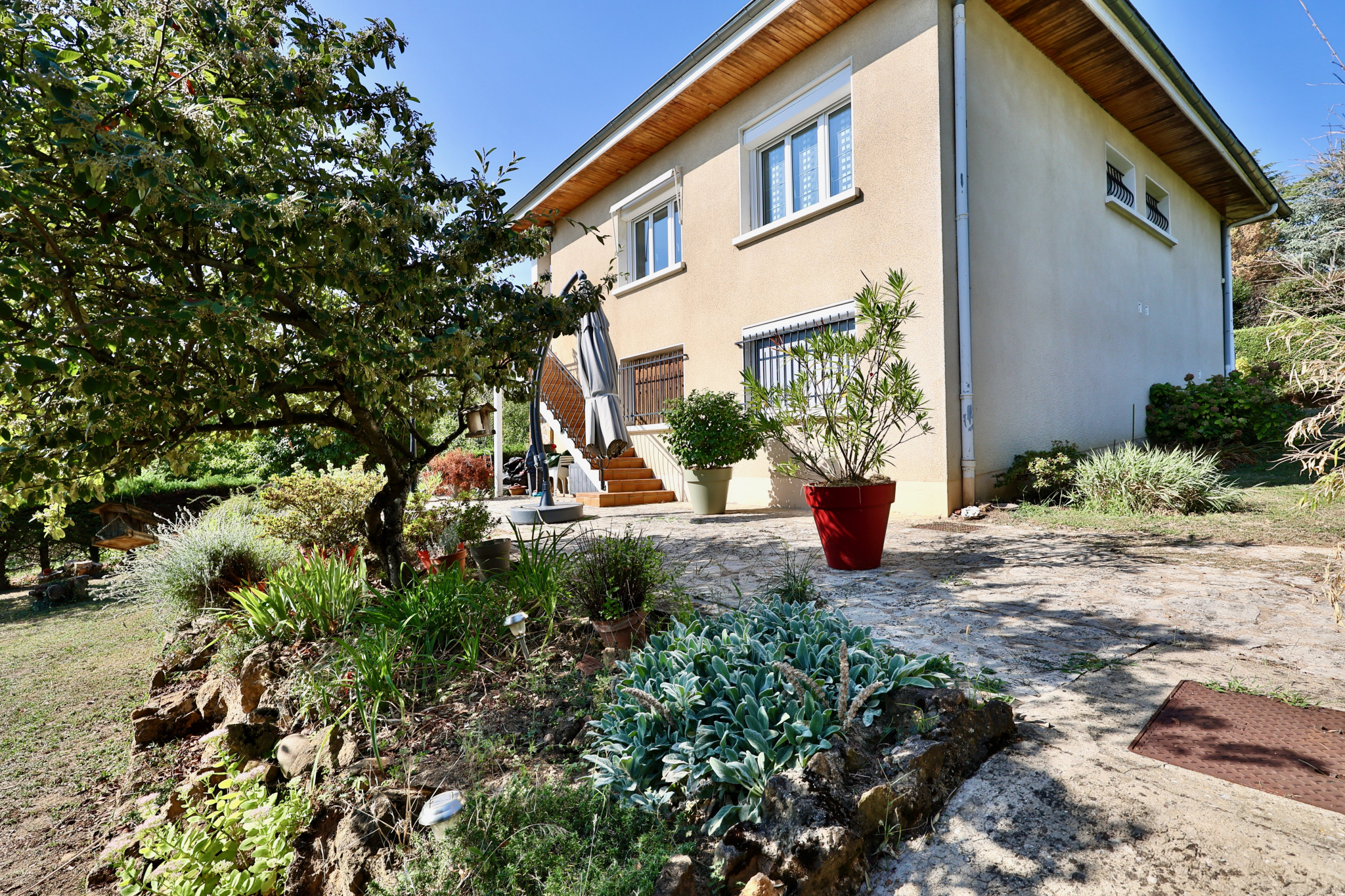 Maison 6 pièces - 153m² - ST CYR AU MONT D OR