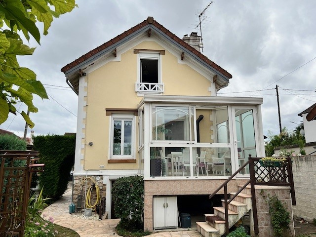 Maison 4 pièces - 78m² - VILLENEUVE LE ROI