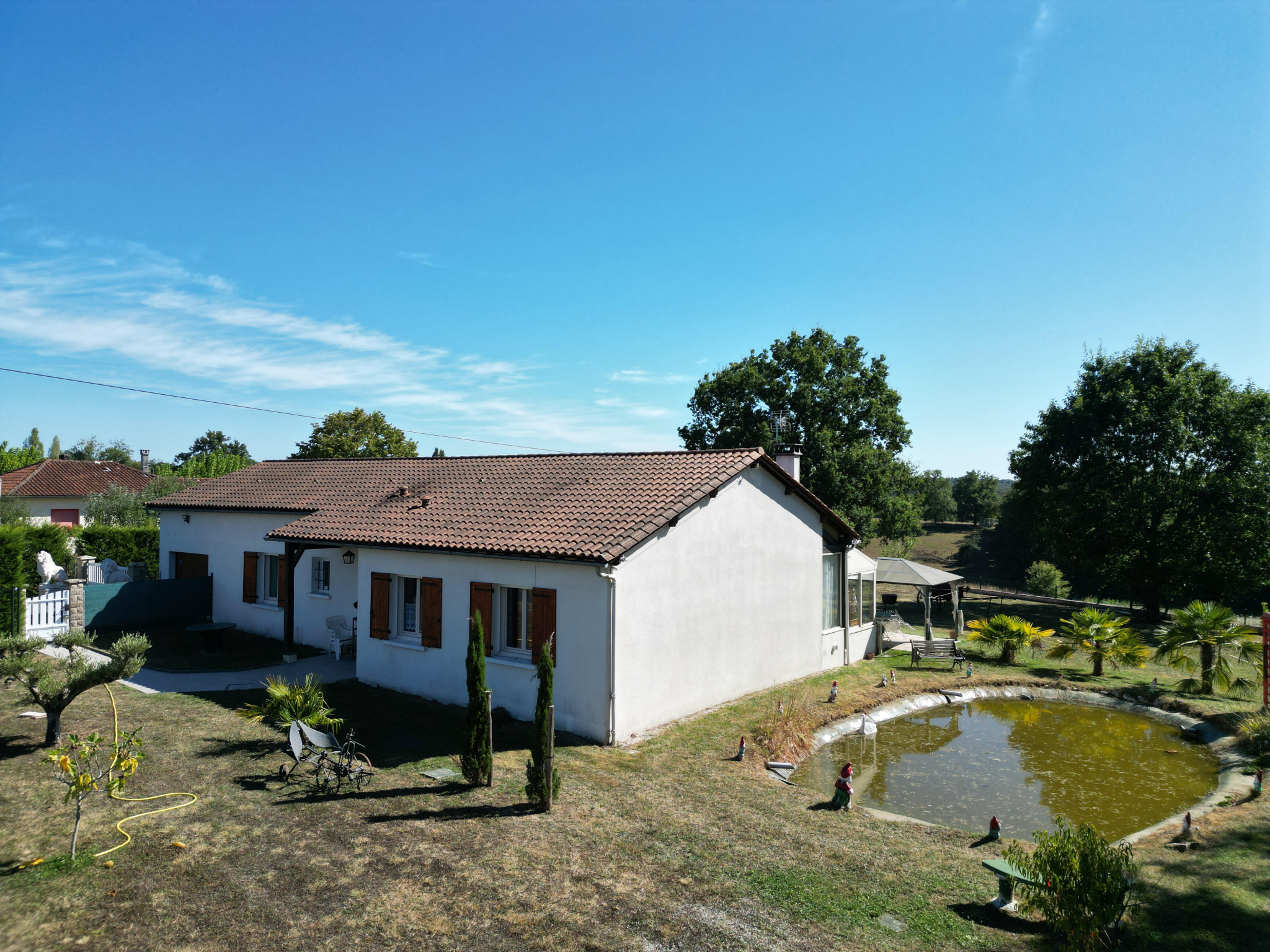 Maison 6 pièces - 140m² - TERRASSON LAVILLEDIEU