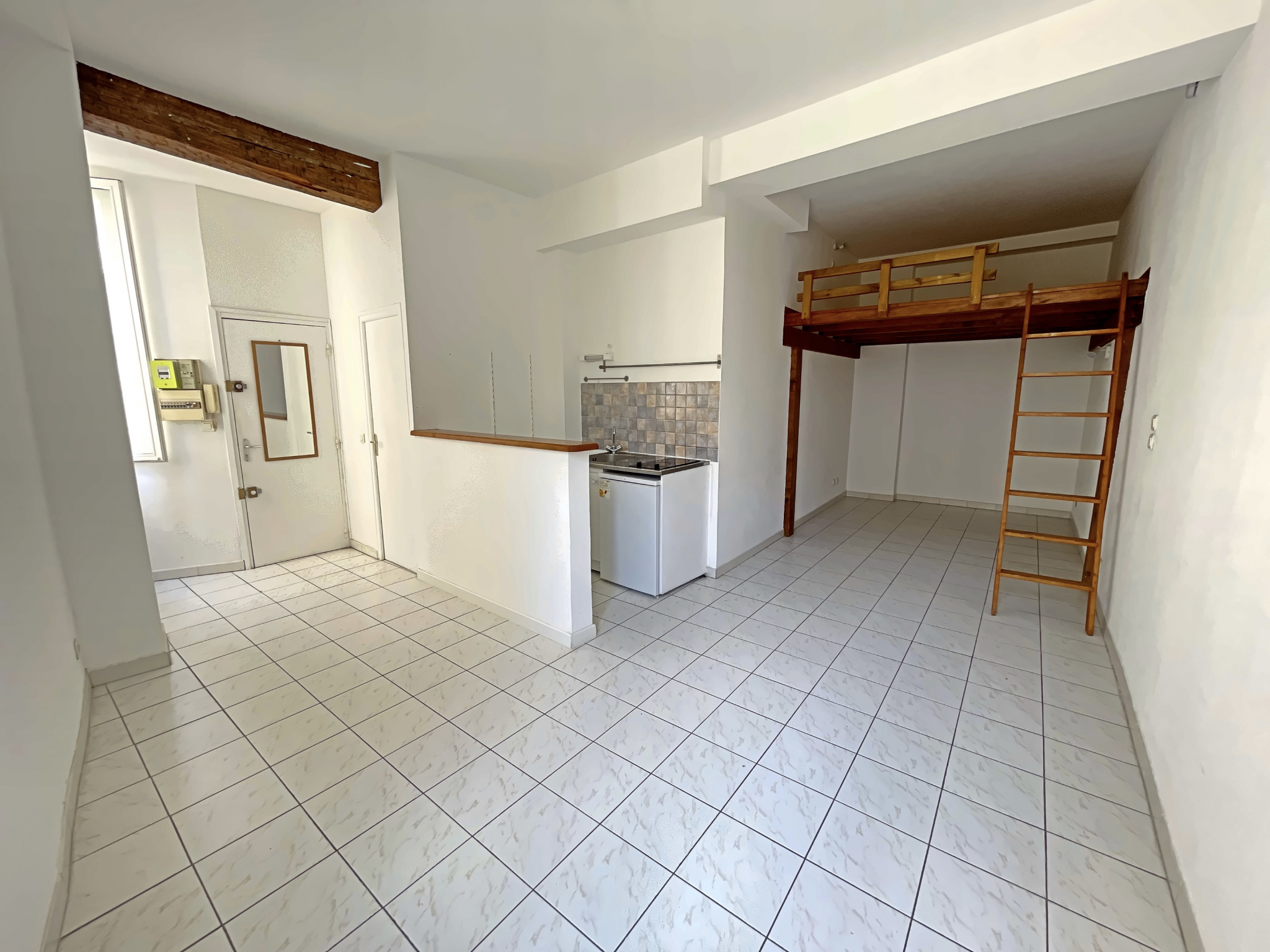 Appartement 1 pièce - 28m² - MONTPELLIER