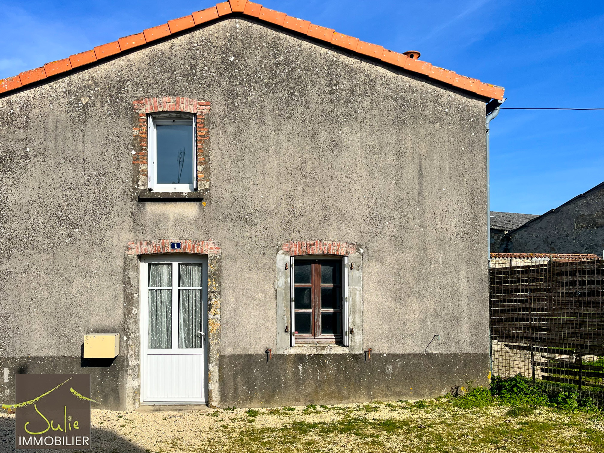 Maison 4 pièces - 104m² - BRESSUIRE