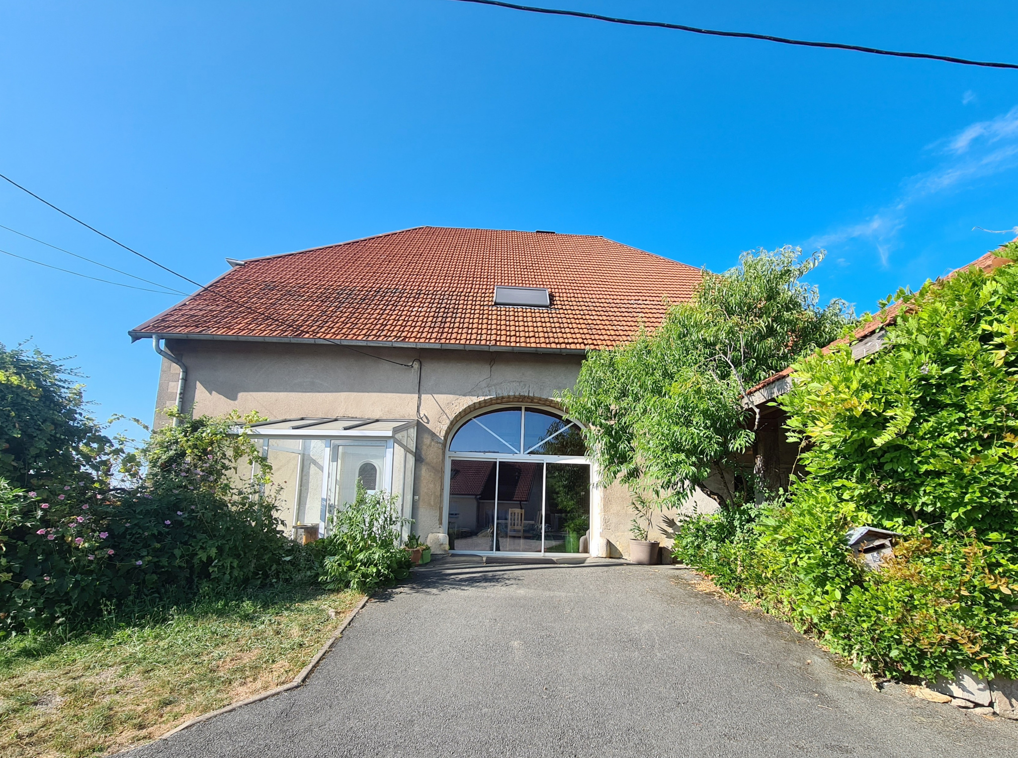 Maison 9 pièces - 237m² - BAUME LES DAMES