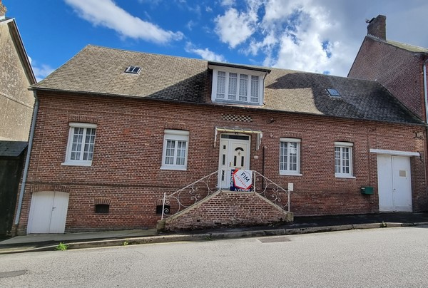 Maison 5 pièces - 91m² - NEUFCHATEL EN BRAY