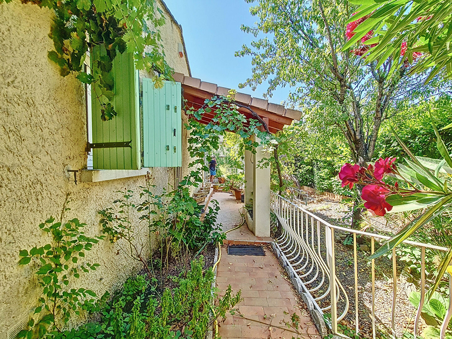 Maison 4 pièces - 90m² - AVIGNON