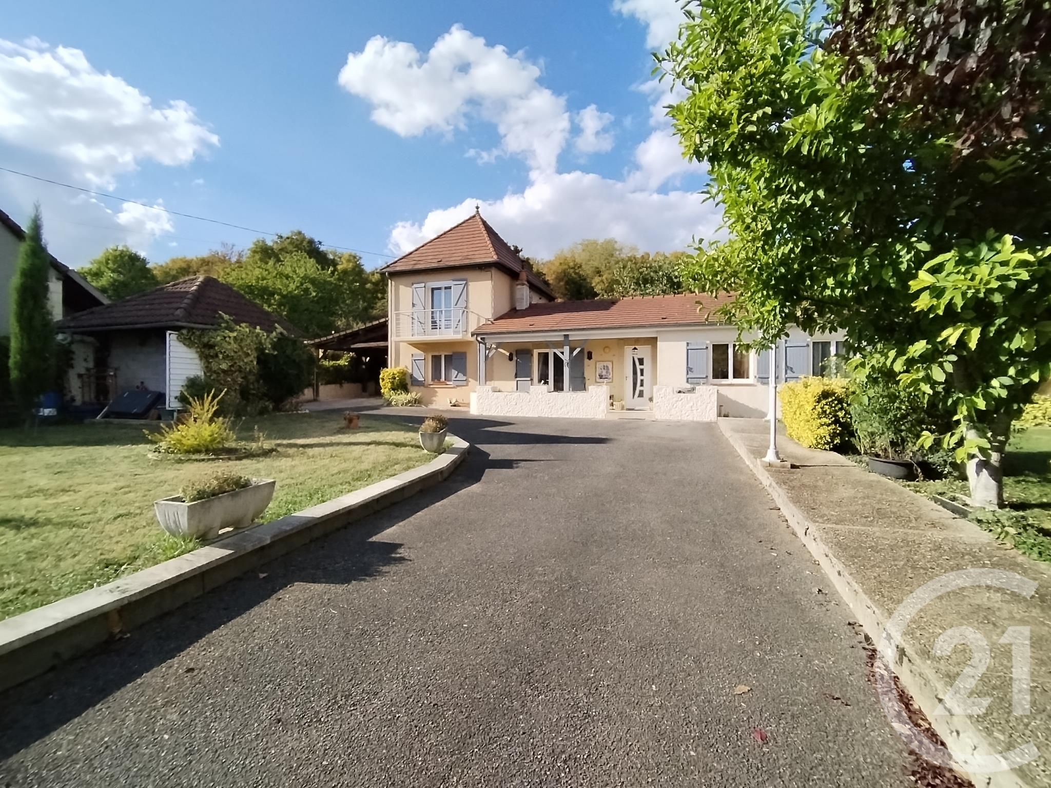 Maison 6 pièces - 159m² - CHAULGNES