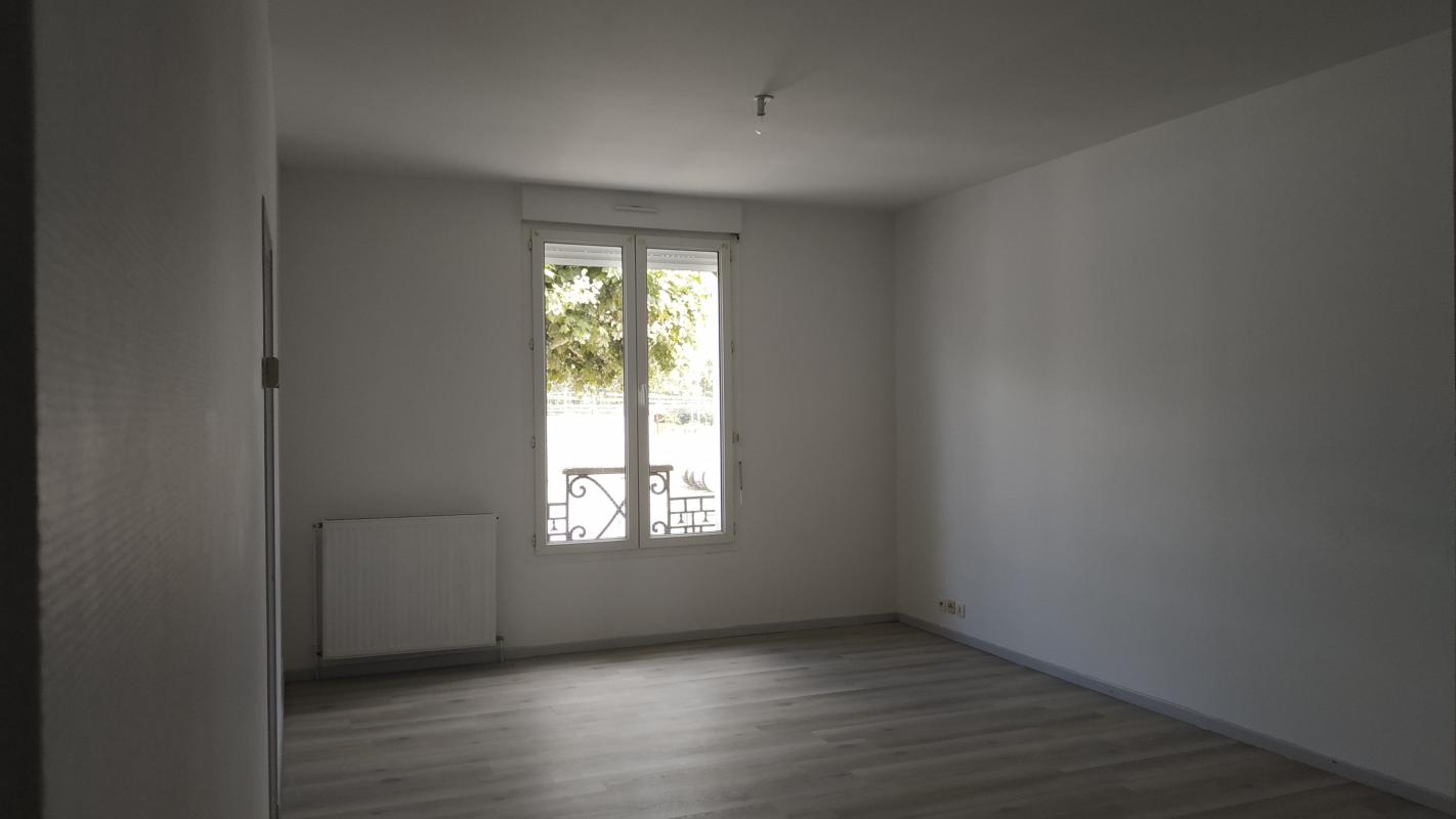 Appartement 2 pièces - 60m² - MORCENX