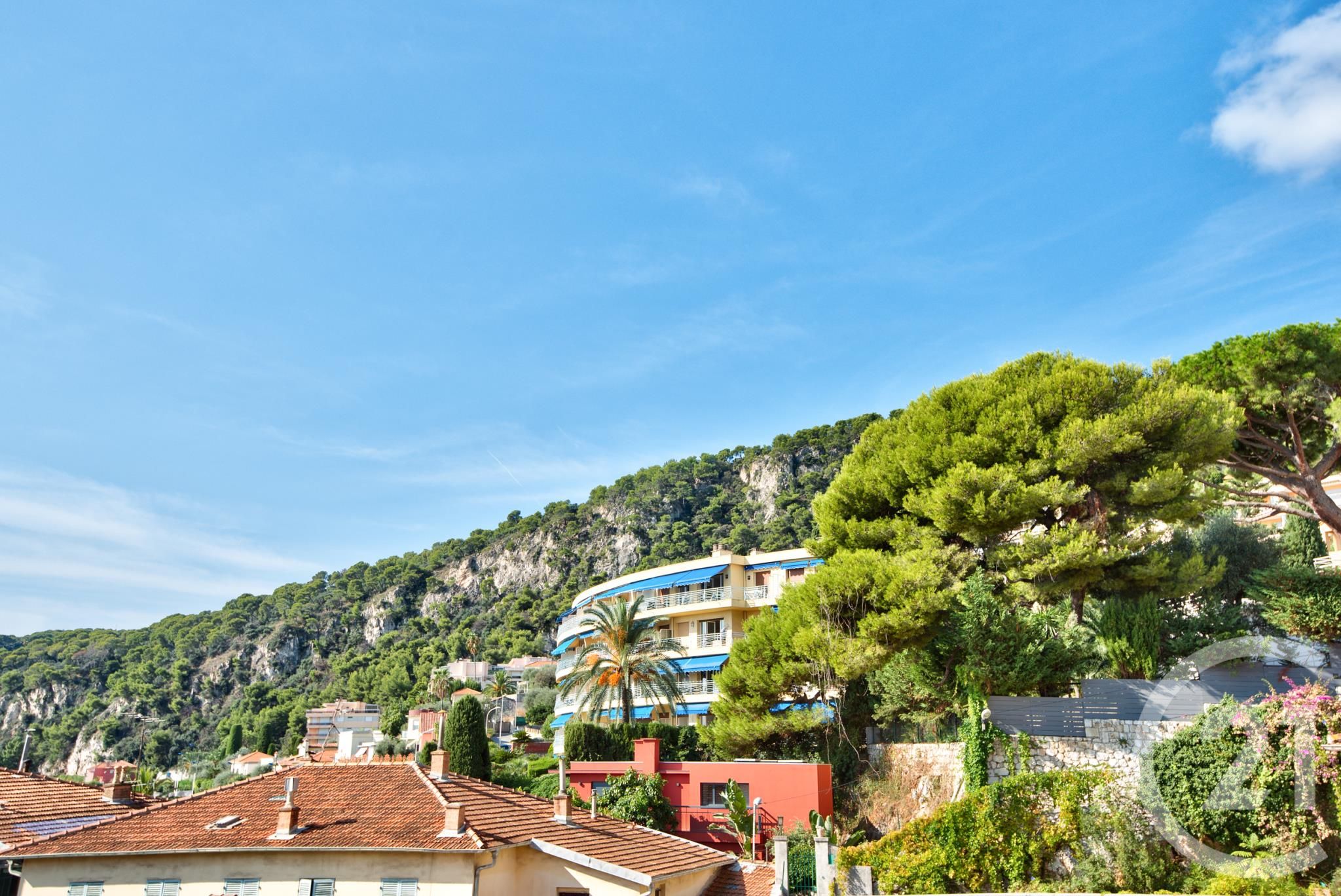 Appartement 2 pièces - 39m² - VILLEFRANCHE SUR MER