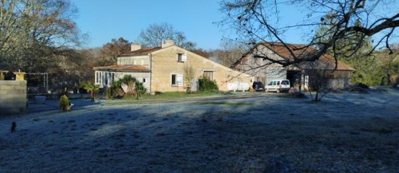 Maison 6 pièces - 155m² - MONTGUYON