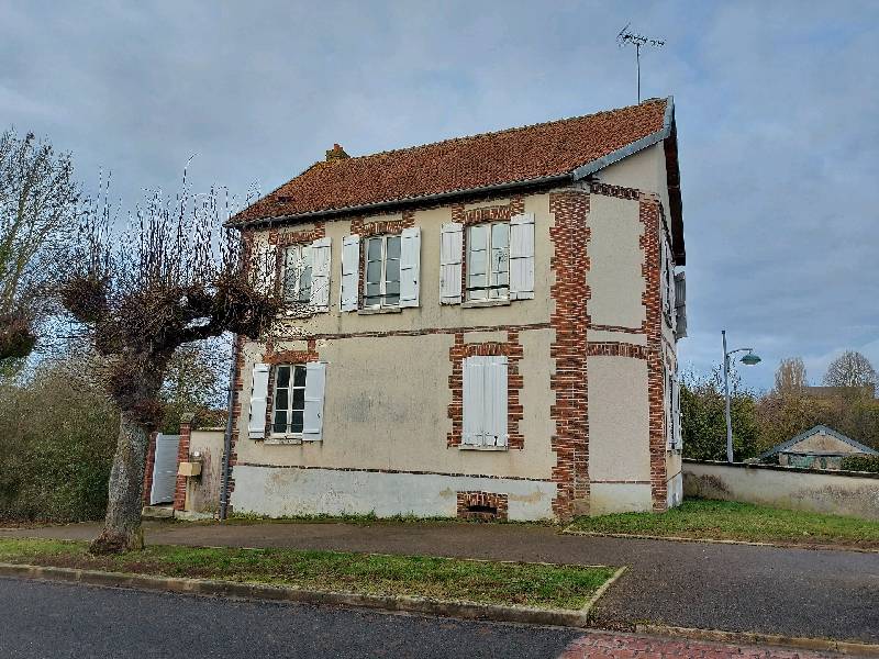 Maison 6 pièces - 114m² - ESTERNAY