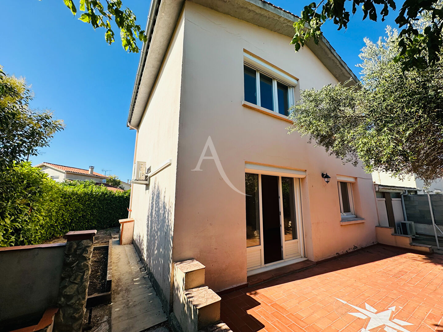 Maison 5 pièces - 87m² - PENNAUTIER