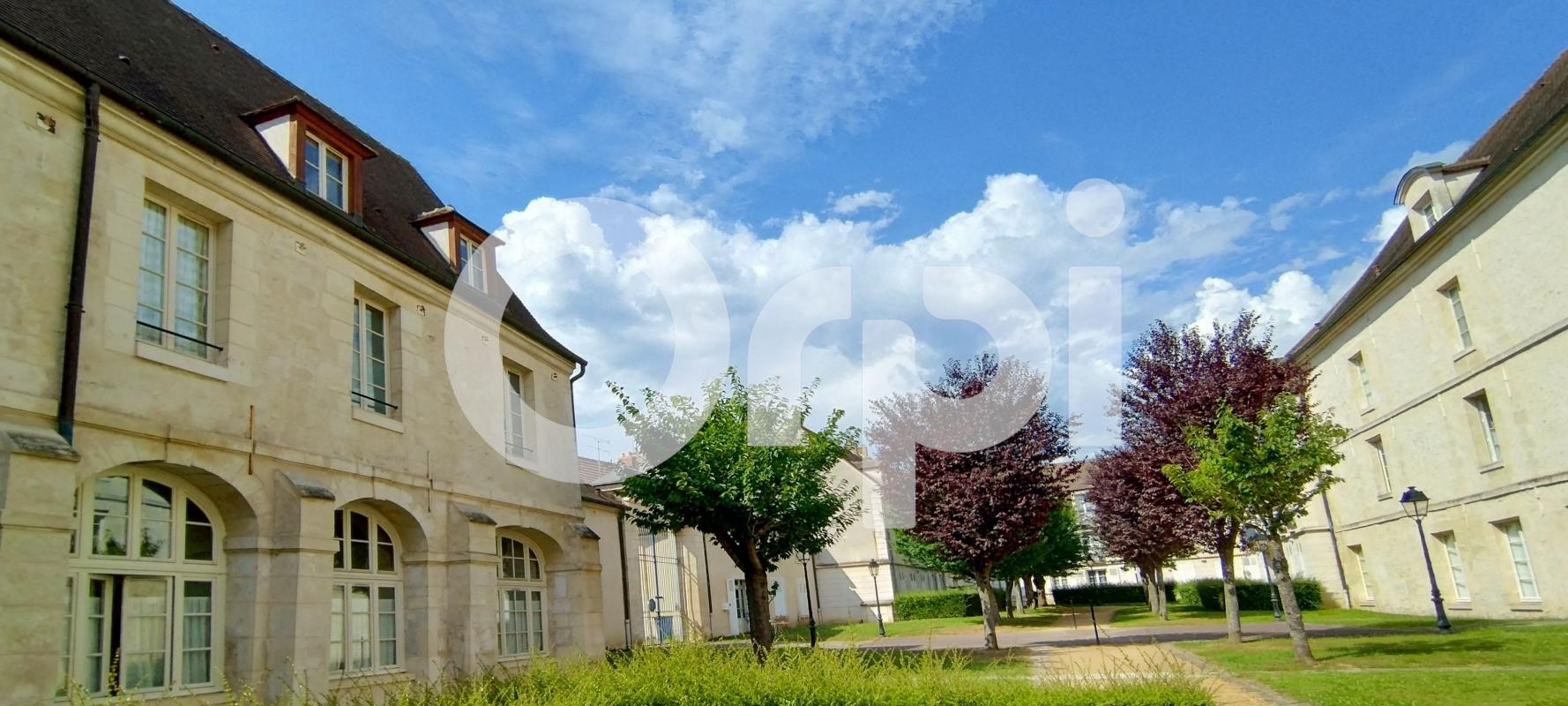 Appartement 3 pièces - 66m² - SENLIS