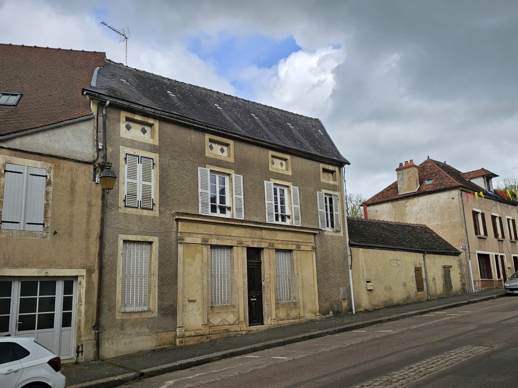 Maison 6 pièces - 130m² - SEMUR EN AUXOIS