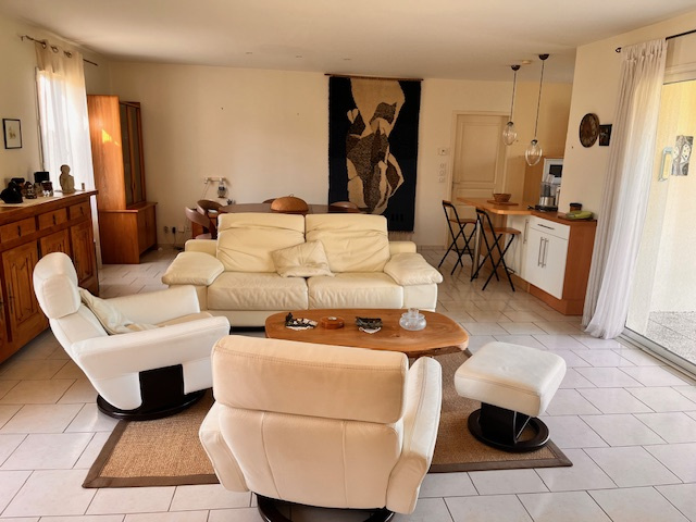 Maison 4 pièces - 93m² - BARBEZIEUX ST HILAIRE