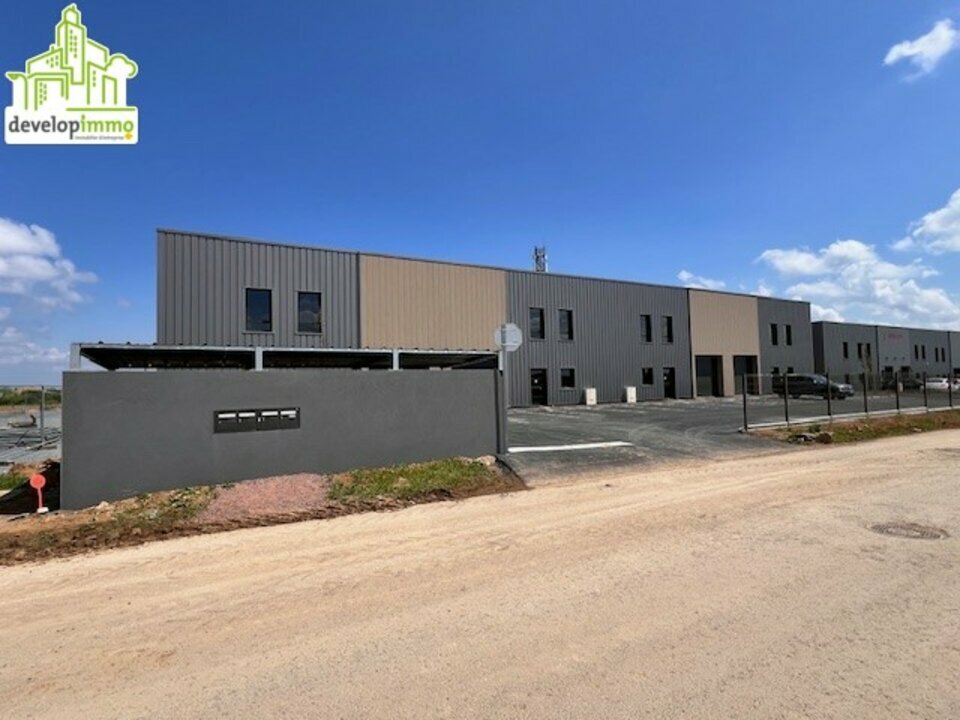 Local industriel  - 208m² - BRETTEVILLE SUR ODON