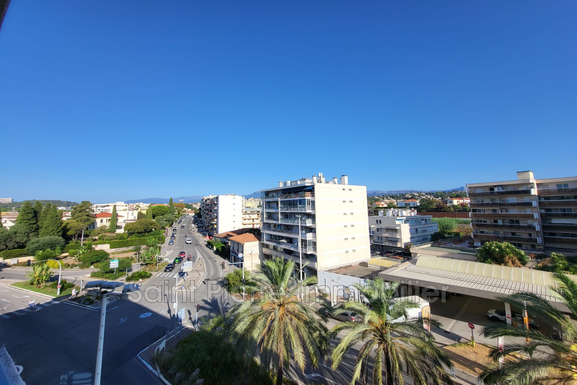 Appartement 2 pièces - 5 351m² - CAGNES SUR MER