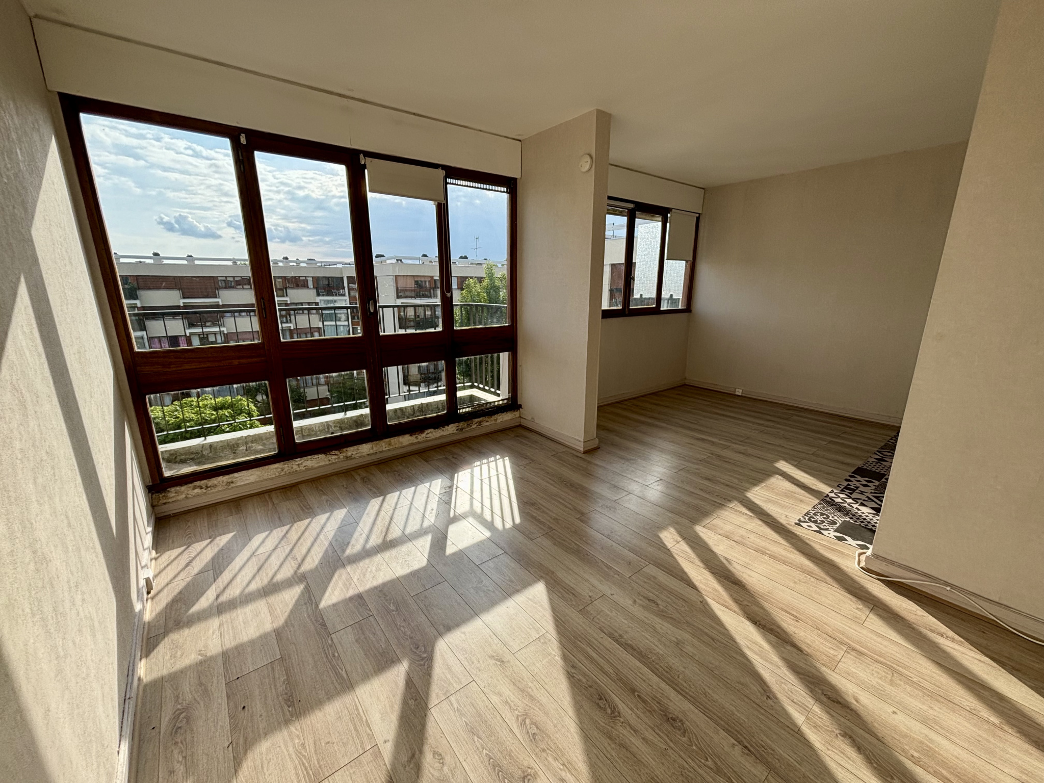 Appartement 1 pièce - 26m² - LE CHESNAY