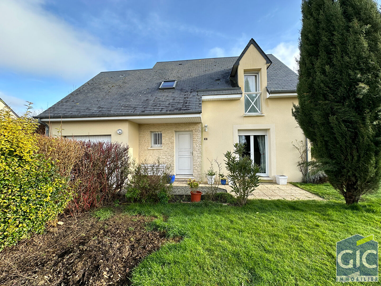 Maison 5 pièces - 109m²