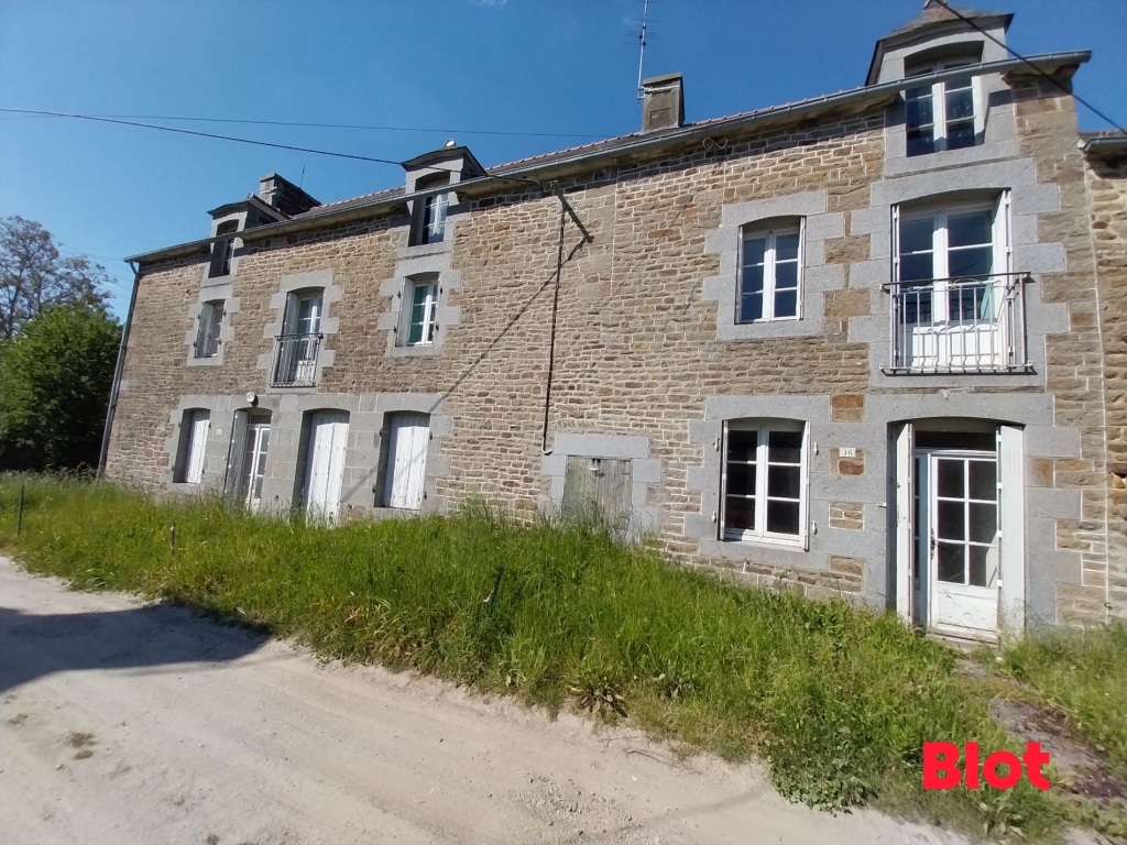 Maison 7 pièces - 215m² - PLEUDIHEN SUR RANCE