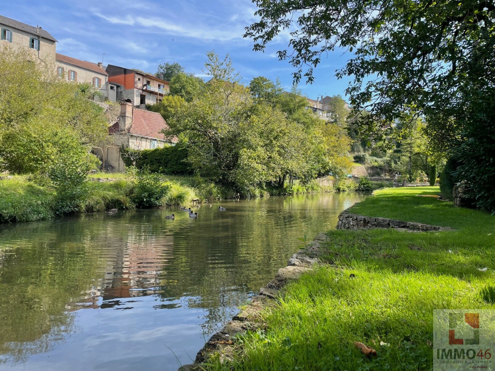 Maison 1 pièce - 100m² - GRAMAT