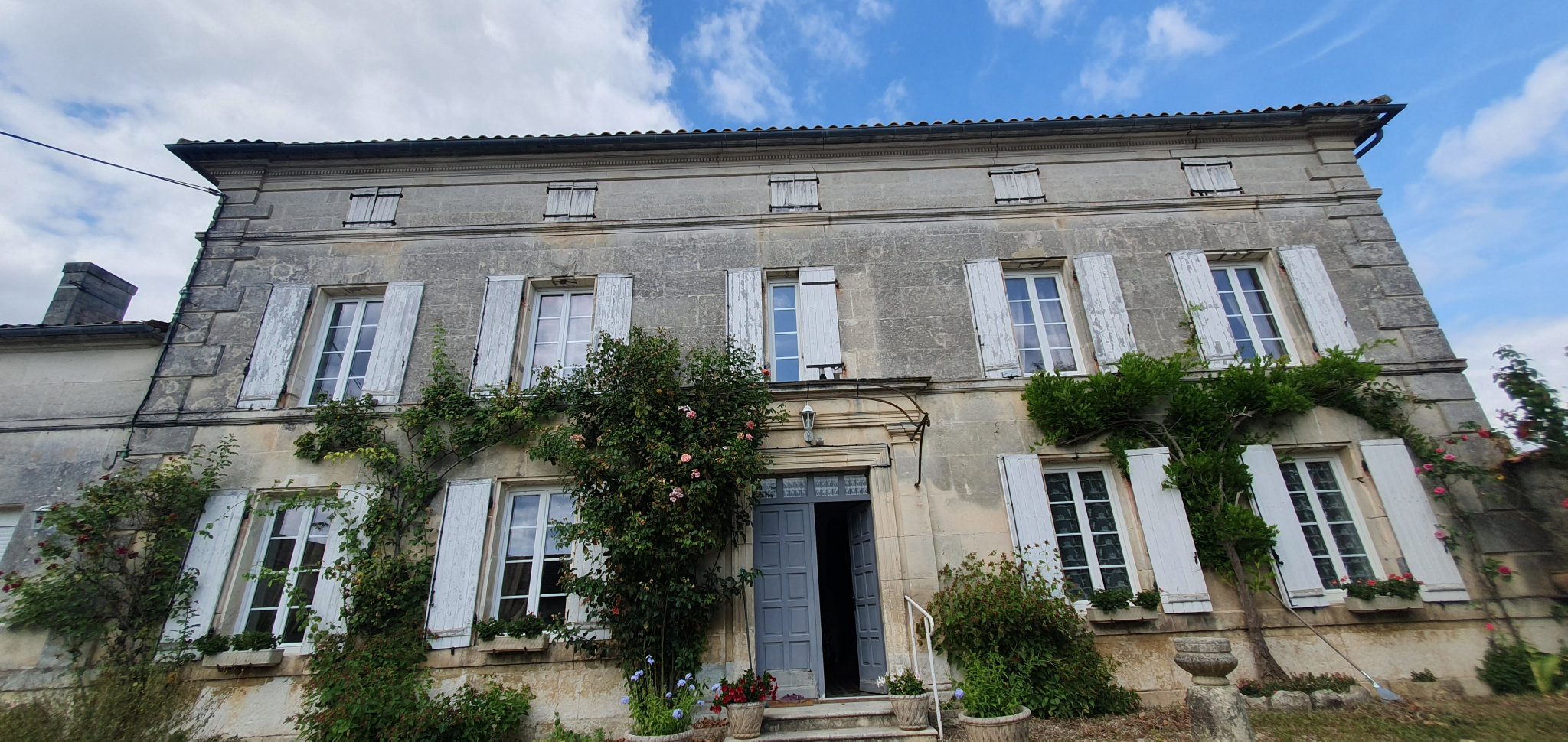 Maison 9 pièces - 252m² - BASSAC