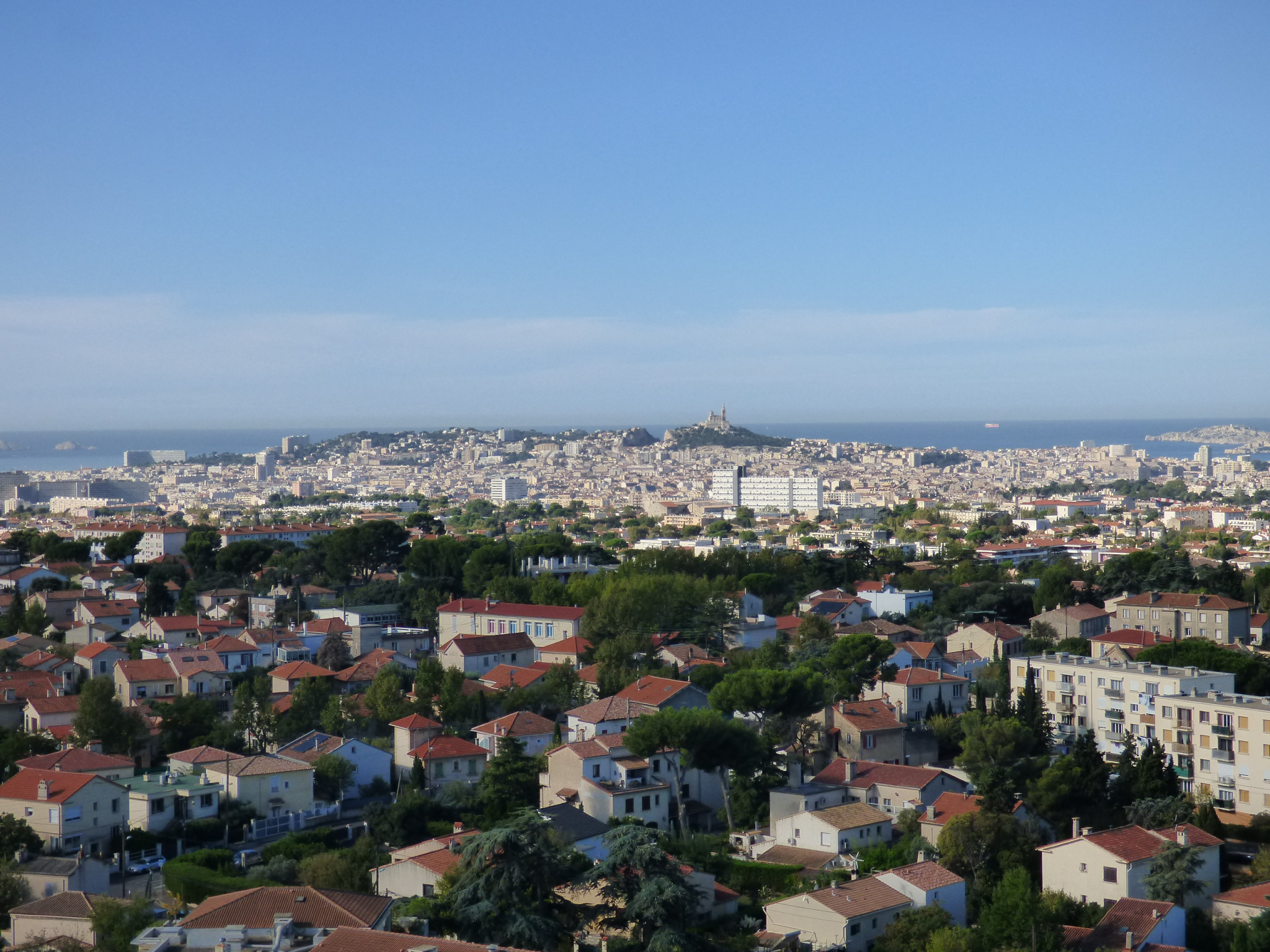 Appartement 3 pièces - 67m² - MARSEILLE  - 12ème