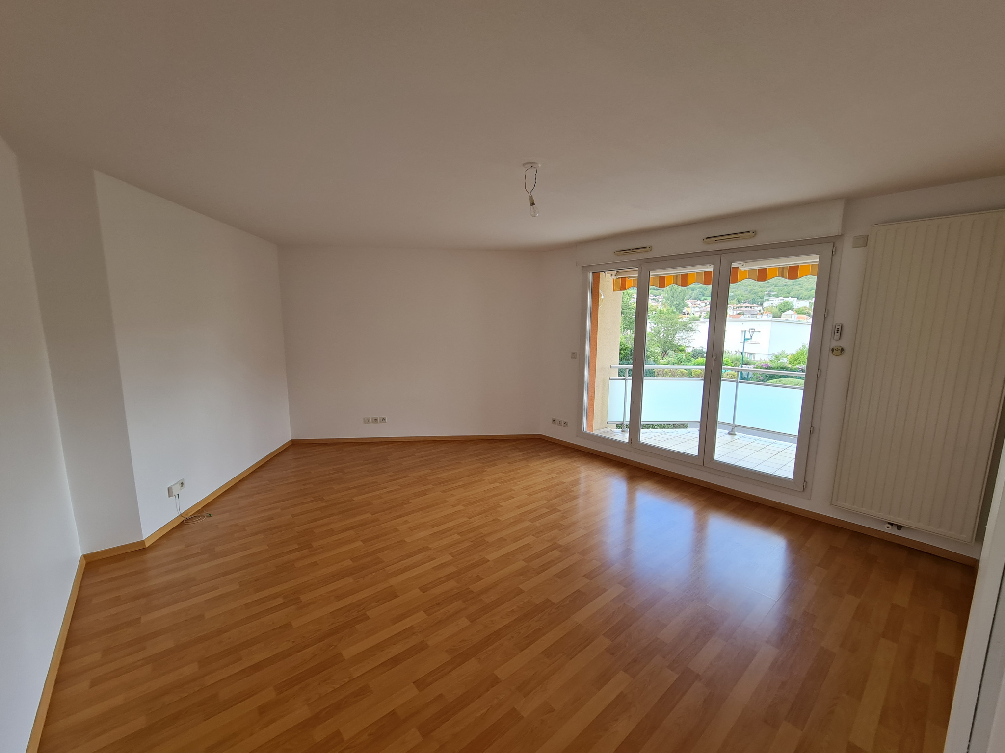 Appartement 3 pièces - 66m² - ROMAGNAT