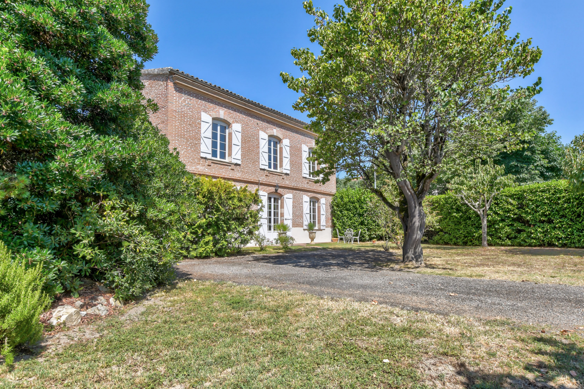 Maison 9 pièces - 300m² - CASTELMAUROU