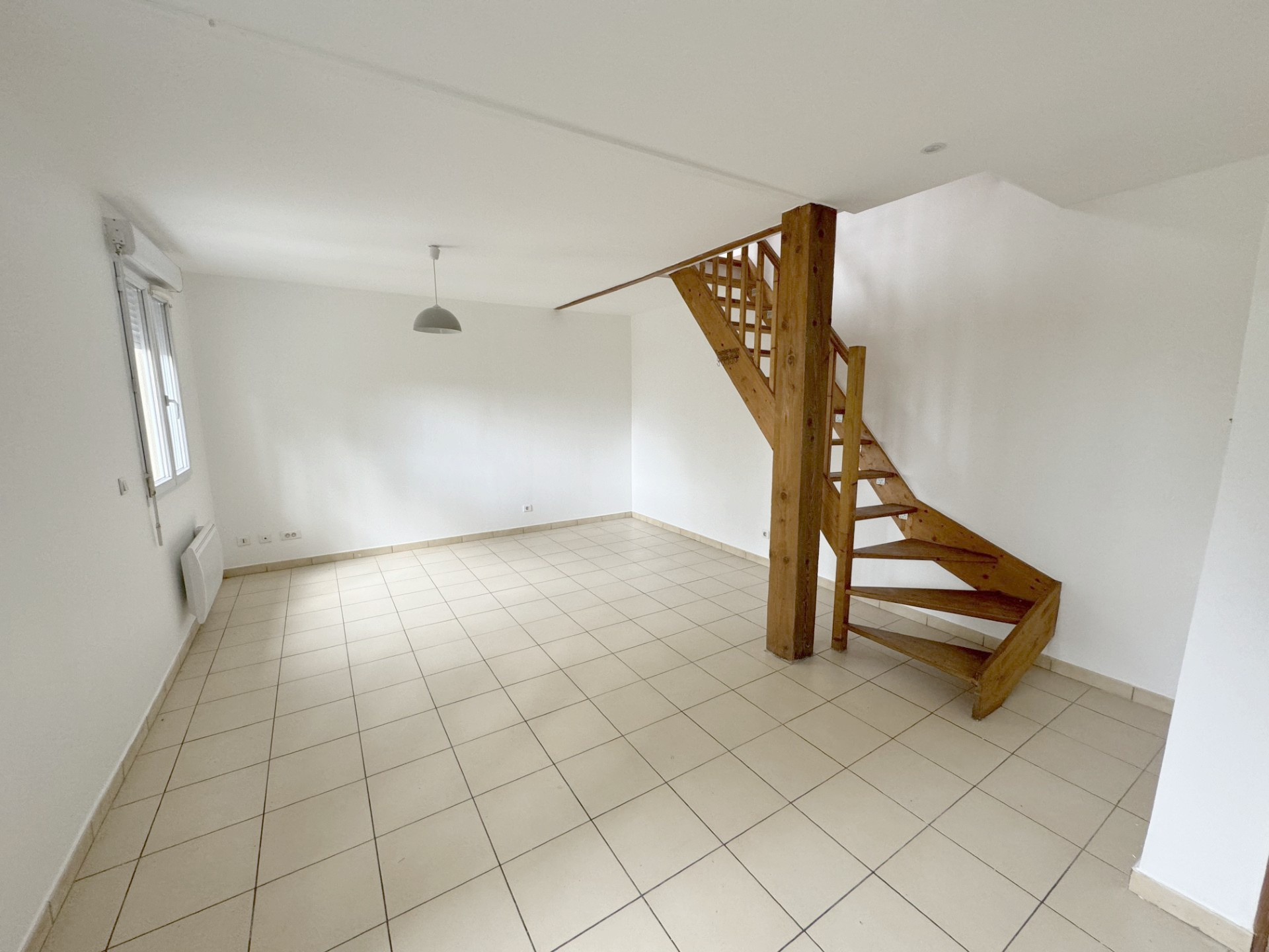 Appartement 2 pièces - 37m² - SAVIGNY SUR ORGE