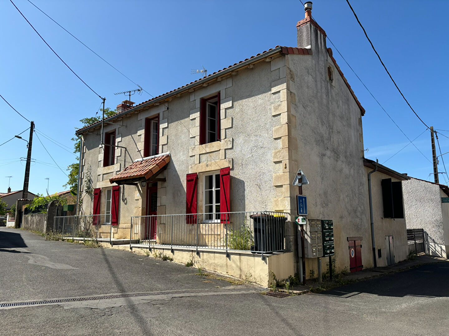 Maison 3 pièces - 102m²