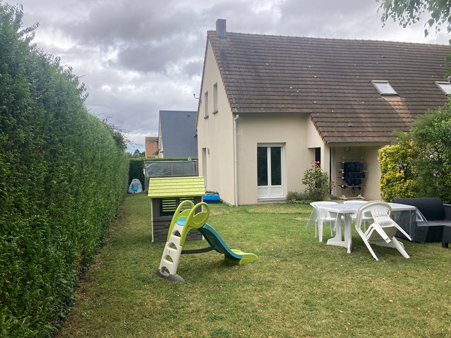 Maison 5 pièces - 77m²