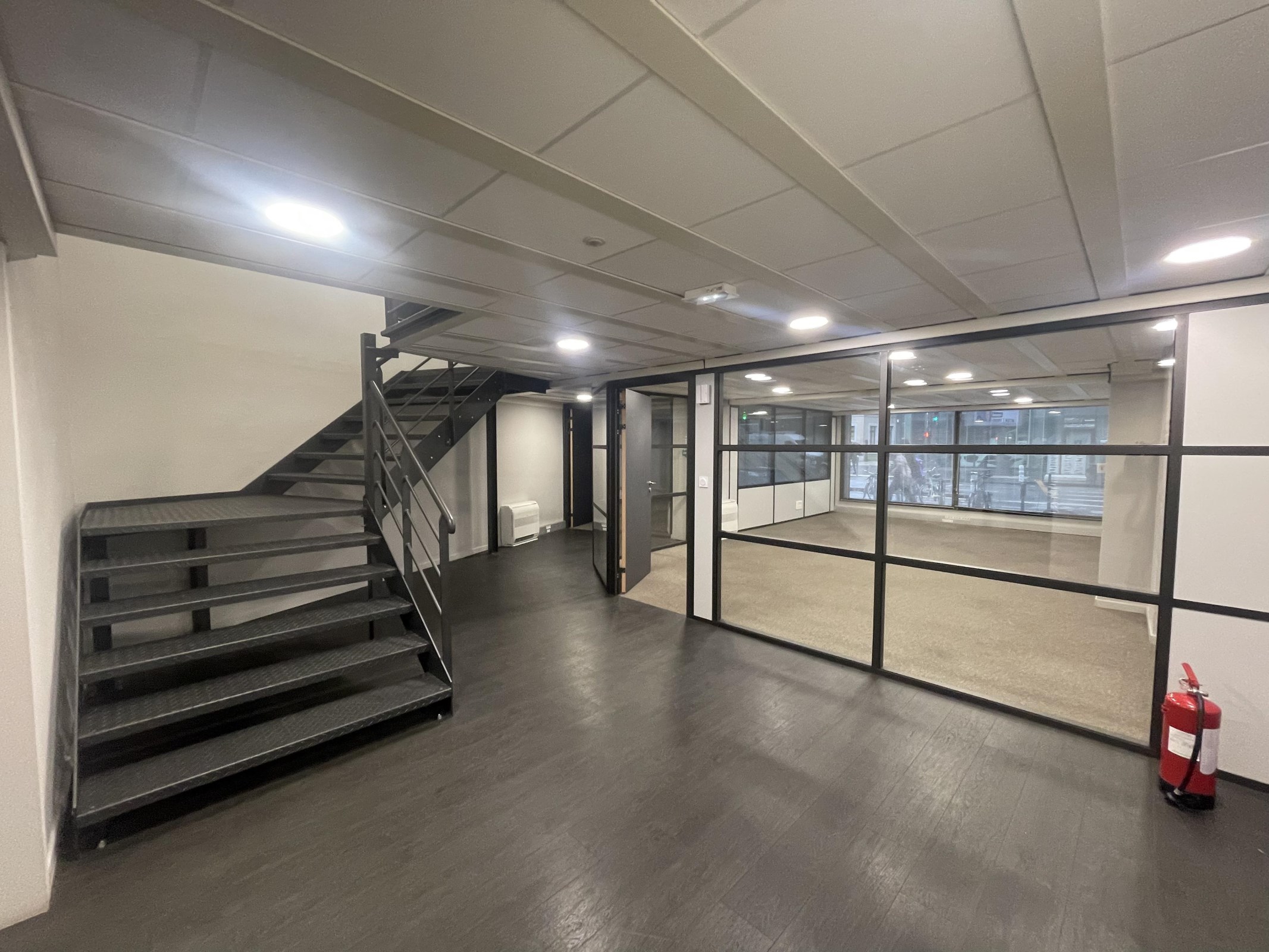 Local Professionnel  - 710m² - LYON  - 6ème