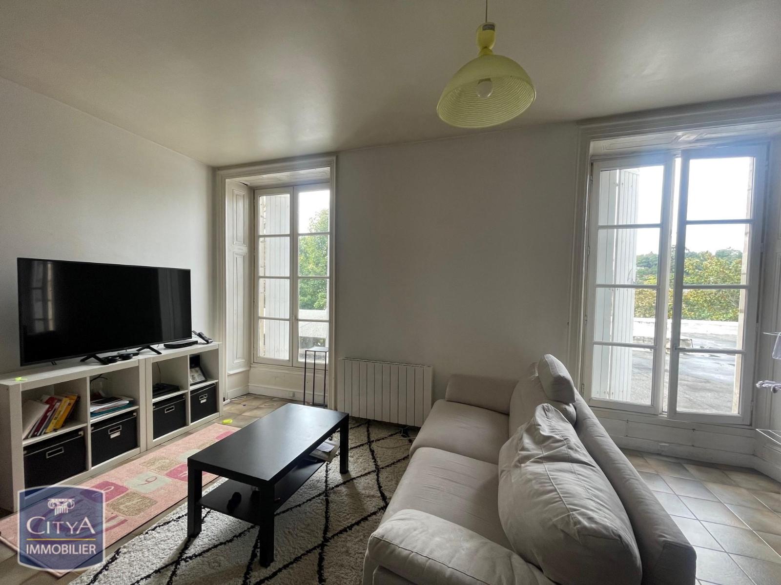 Appartement 3 pièces - 65m² - POITIERS