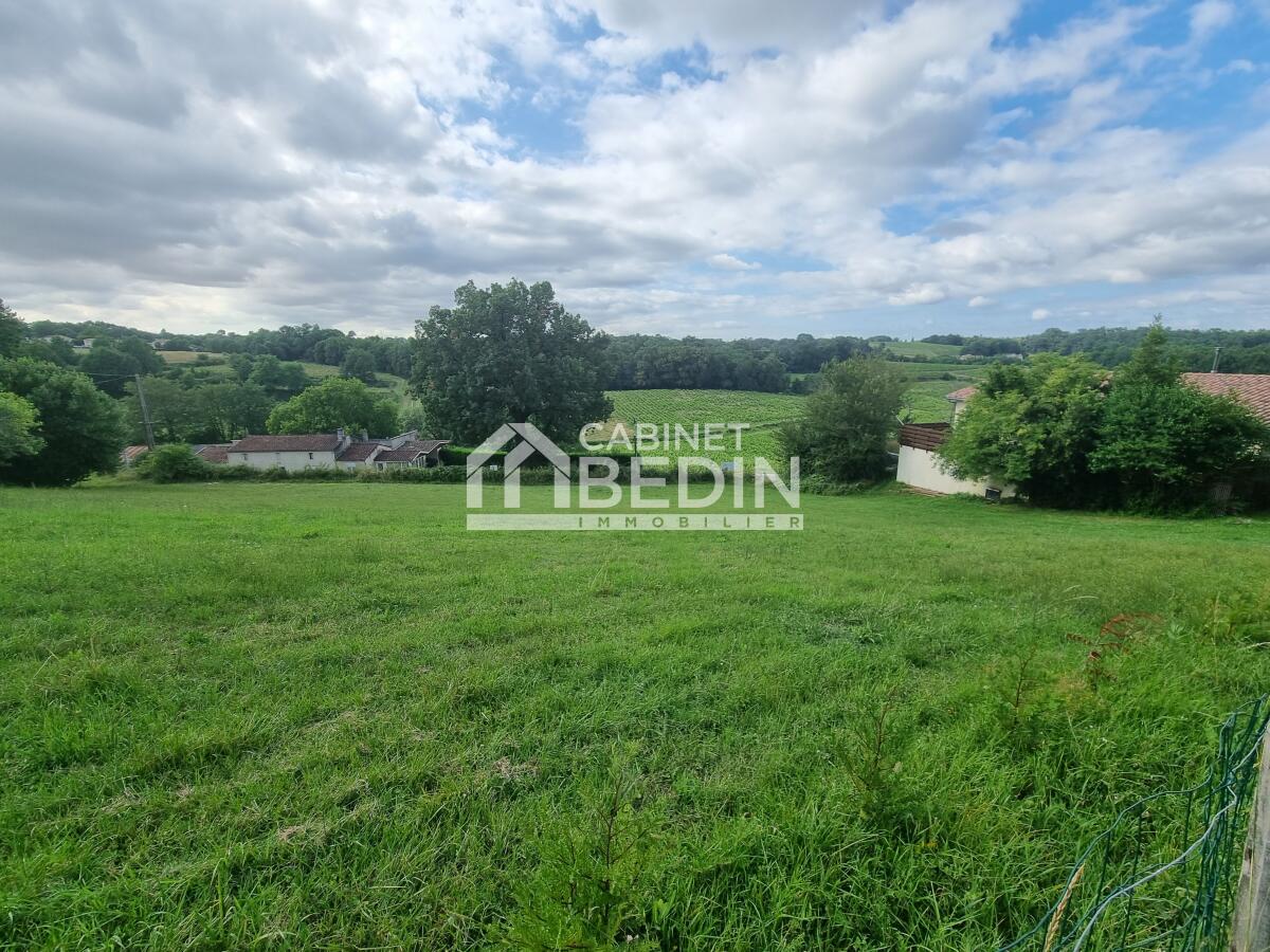 Terrain  - 960m² - BOURG