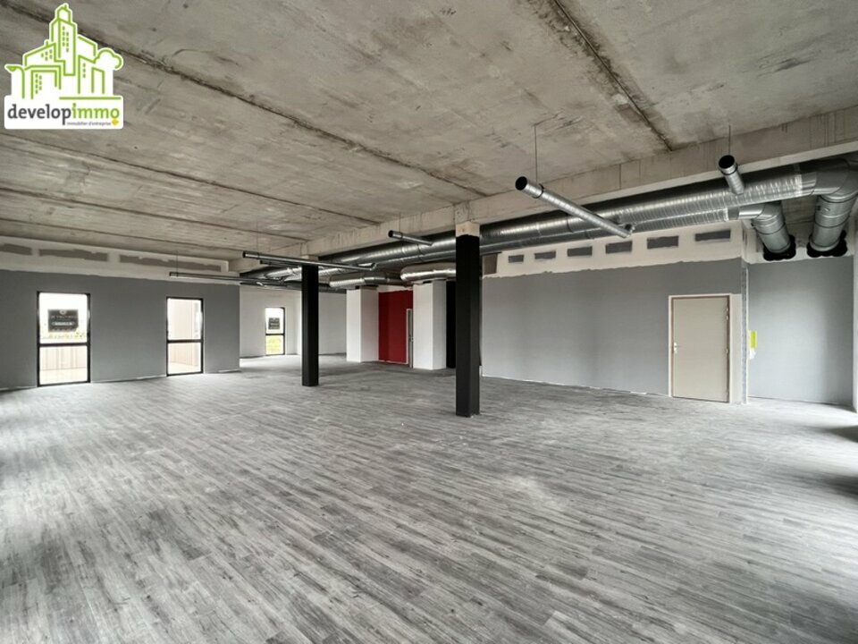 Local Professionnel  - 426m² - IFS