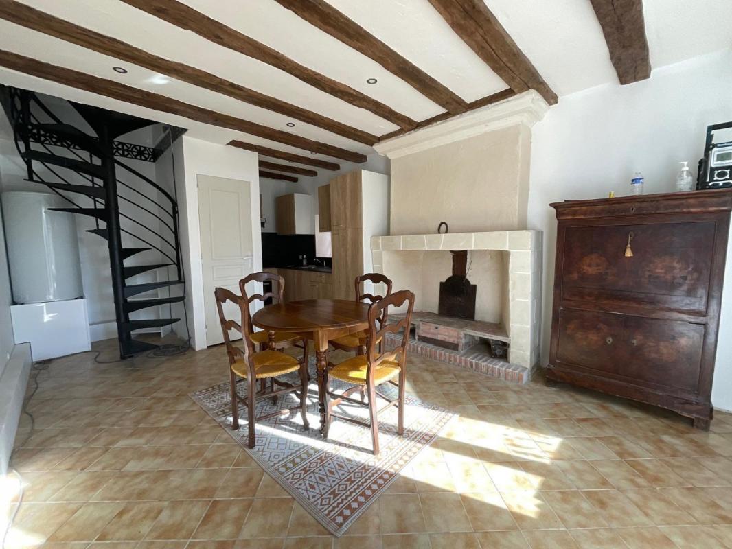 Maison 2 pièces - 38m² - MONTLOUIS SUR LOIRE