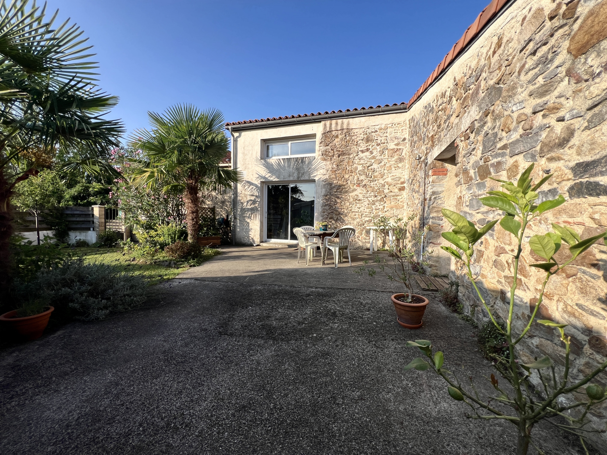 Maison 7 pièces - 134m² - MONNIERES